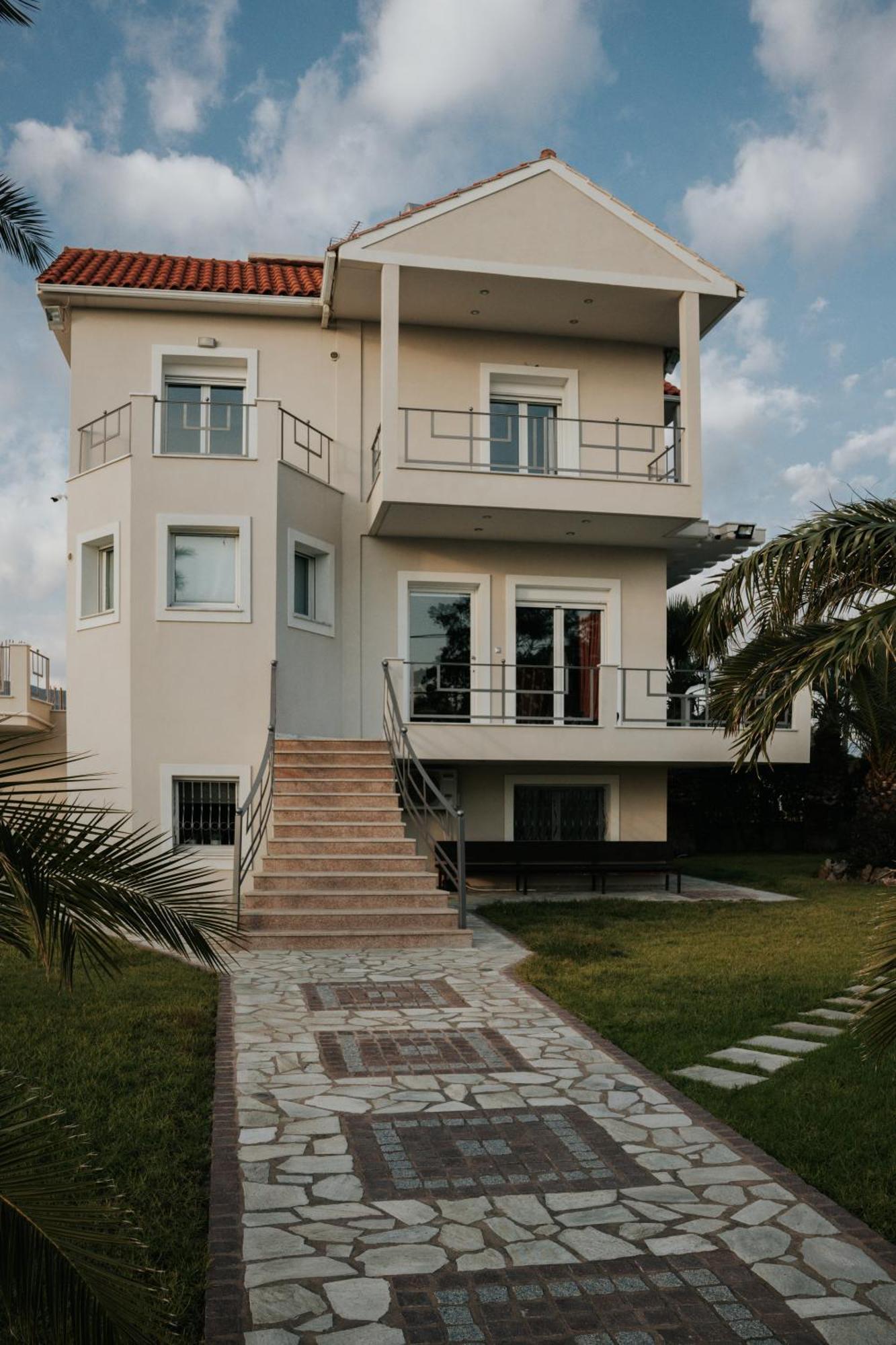 Ponte Suites Antirrio Exterior photo